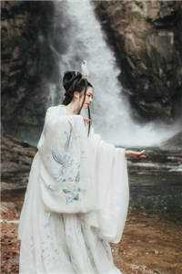 弹幕告诉我老公是假死全局